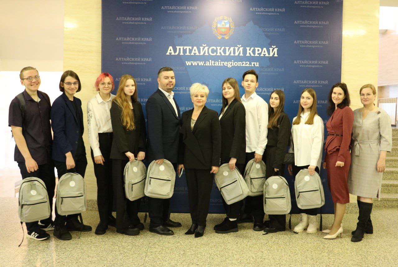 Клуб МИР посетил Краевую избирательную комиссию.