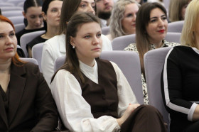 20 февраля в Барнауле стартовал муниципальный этап конкурса «Учитель года Алтая – 2027».