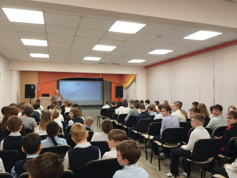 Кинолекторий "Блокадный Ленинград".