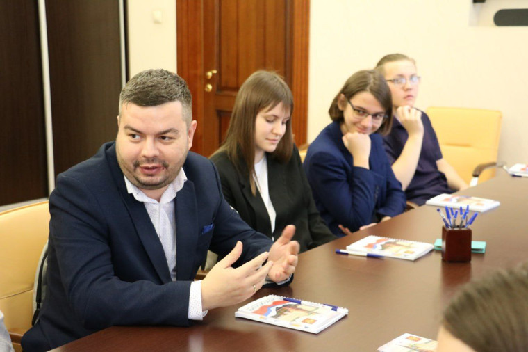 Клуб МИР посетил Краевую избирательную комиссию.