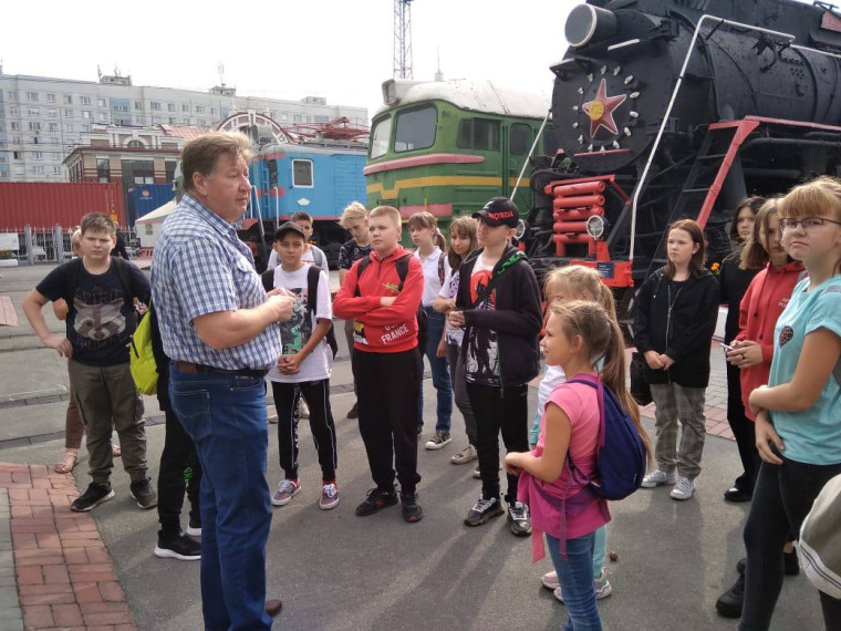Ученики 7 &quot;А&quot;  класса посетили с экскурсией г. Новосибирск.